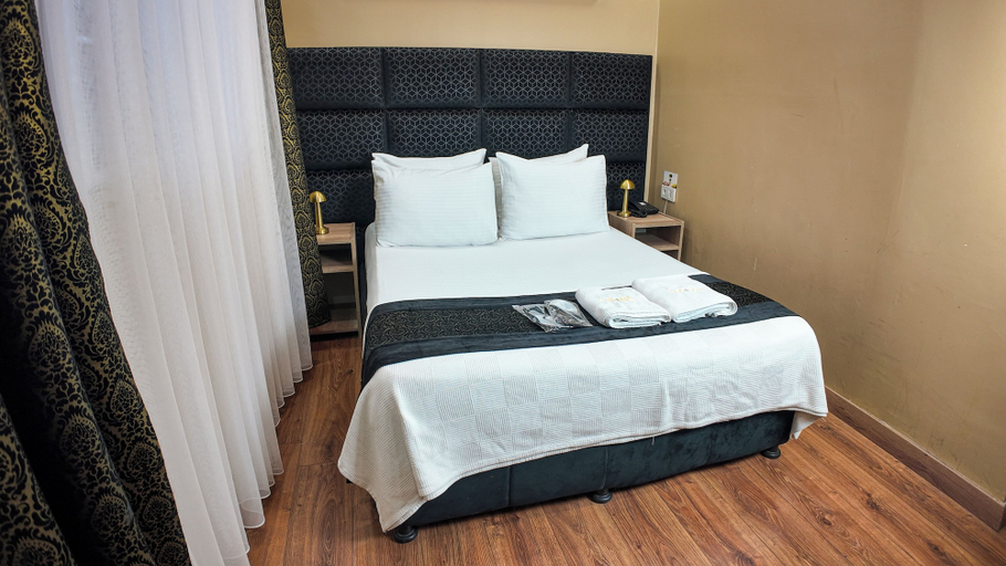 Bedroom 3, Kadikoy Viva Hotel, Kadıköy