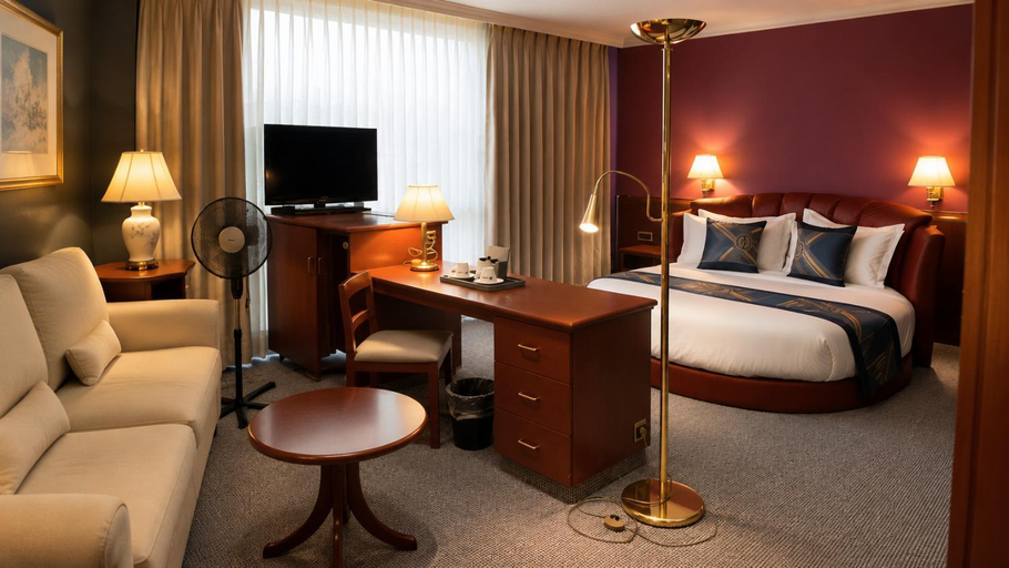 Others 5, Ambassador Hotel Eupen, Liège
