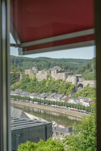 View 4, Hotel Panorama - Vue exceptionnelle sur la Semois, Luxembourg