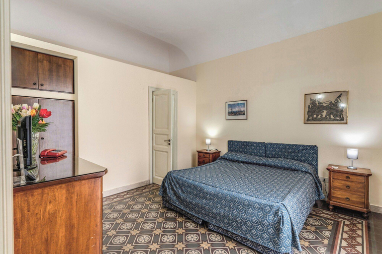 Bedroom 2, Hotel La Residenza, Messina