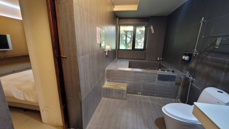 Bathroom 4, Xiangting homestay, Nantou