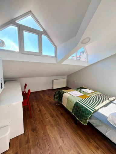 Bed, Cozy Apartment Near Moda, Kadıköy