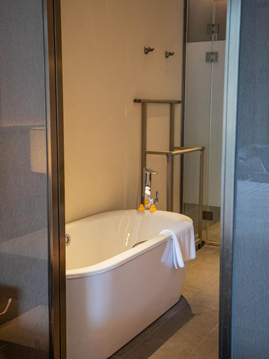 Bathroom 4, Steigenberger Hotel SUNAC Chongqing, Chongqing