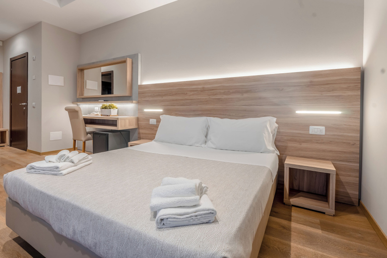 Bedroom 2, Hotel Sanremo, Rimini