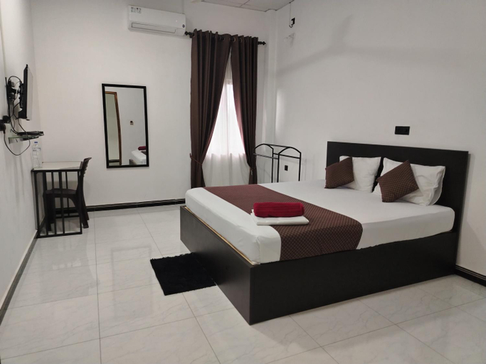Bedroom 3, SSS Hotel, Trincomalee Town and Gravets