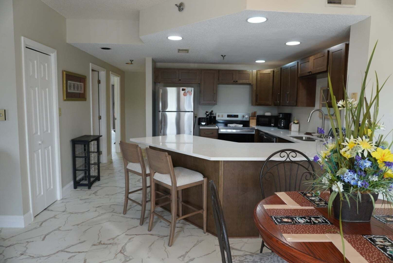 Others 4, City View 411 3BD Condo with Fireplace by RedAwning, Sevier