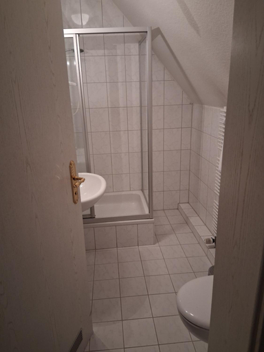 Bathroom 3, Resengoerg, Forchheim