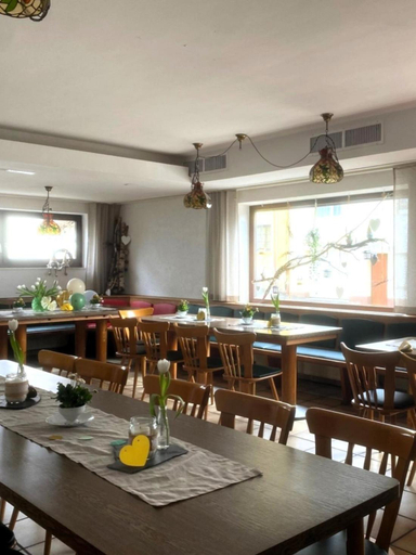 Food & Drinks 4, Zum Lahnfelsen Graveneck, Limburg-Weilburg