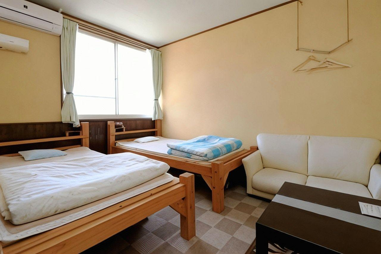 Bedroom 3, Tanegashima Minshuku Yuyu, Minamitane
