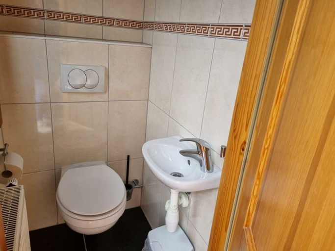 Bathroom 5, Boekhorst Royal 6, Echt-Susteren
