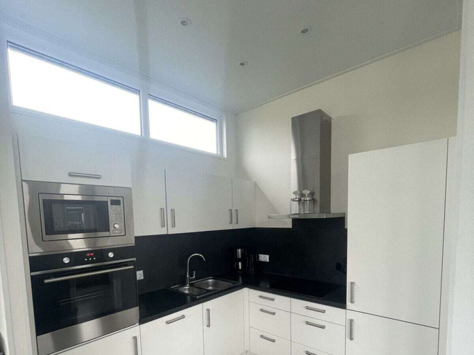 Private kitchen 2, Holiday Home in Susteren With Terrace, Echt-Susteren