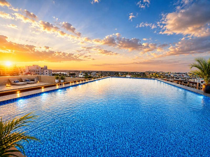5, SKS Beach Hotel & Spa - Sea Beach Front - Rooftop Swimming Pool - With Complimentary Breakfast, Puri