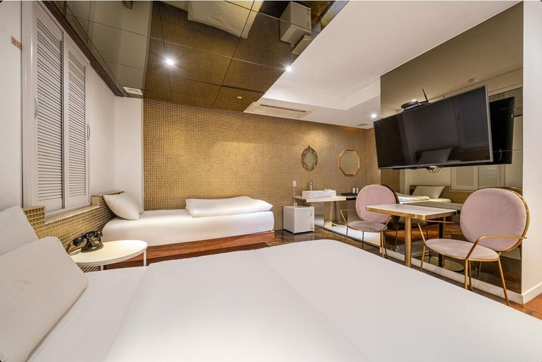 Bedroom 4, Plein Hotel, Anyang