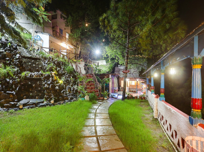Property grounds 4, Deluxe Palette Bhatta Falls, Dehradun