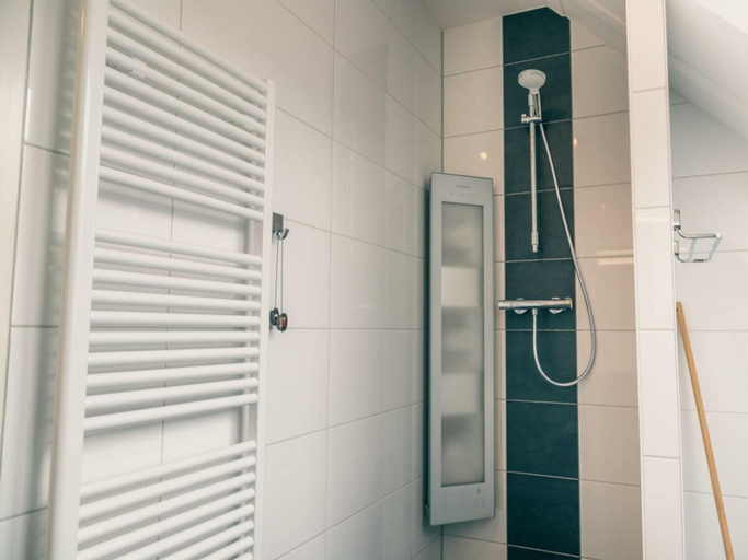 Bathroom 3, Watervilla Miva Wellness 6, Medemblik