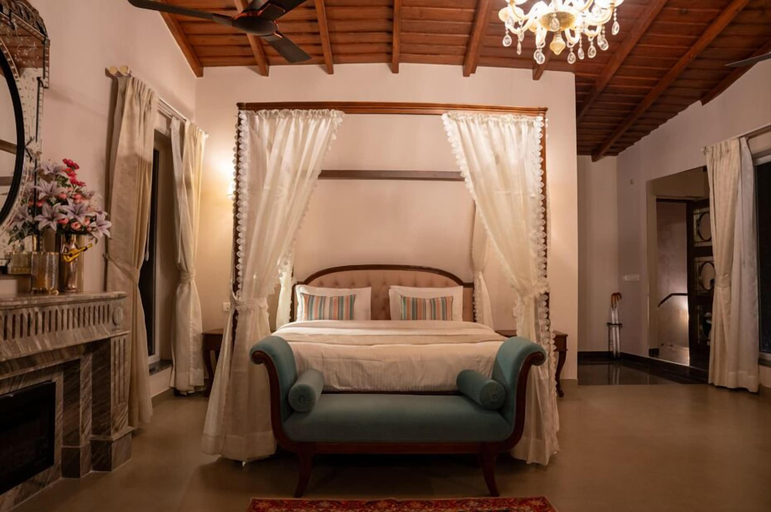Room 3, amã Stays & Trails Aryananda Villas, Dhari, Nainital