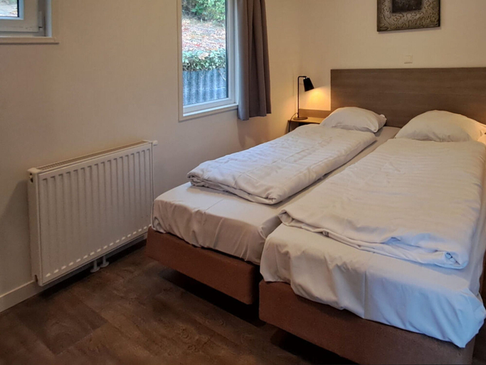 Room 3, Holiday Home in Brunssum With Terrace, Heerlen