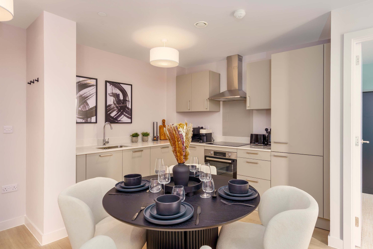 Room 2, Luxury VIEWS 10th Floor 2 Bed Apartment, Manchester