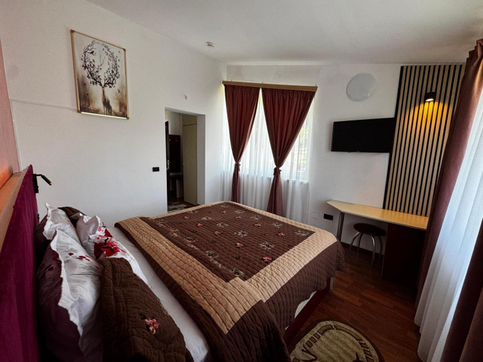 Bedroom 4, Pensiunea Doina Sacele, Sacele