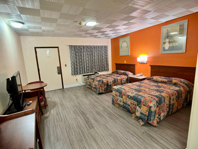 Bedroom 2, Knights Inn Galax, Galax