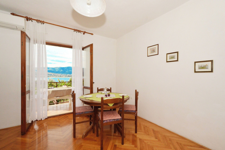 Others 2, Apartments Nedjeljko, Trogir