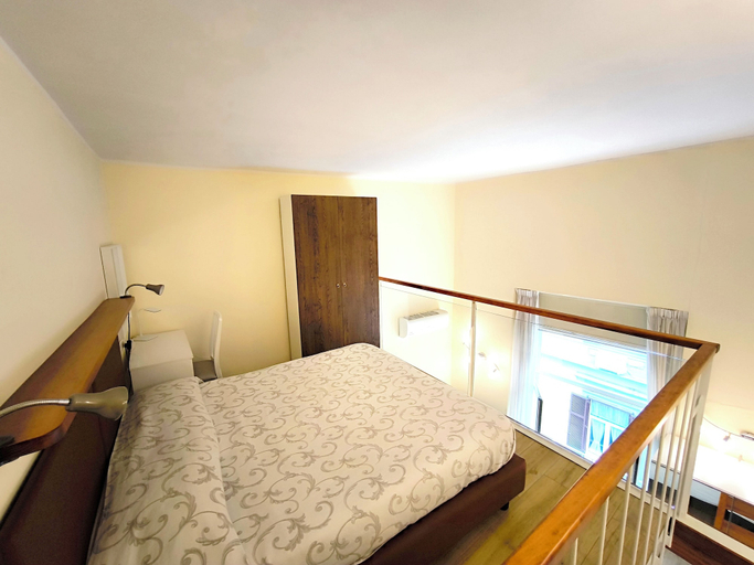 Room 2, Agorà, Napoli