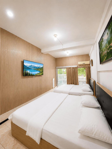 Bedroom 2, Enny's Guest House, Malang
