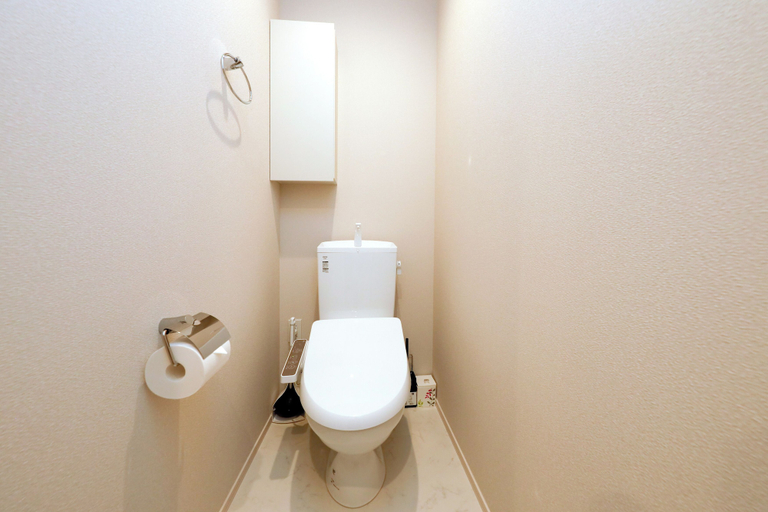 Bathroom 5, La Terrasse Higashikomagata by Tranova 2