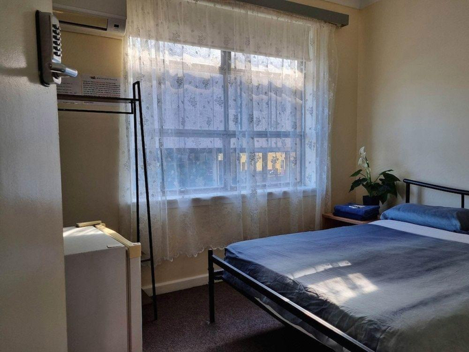 Bedroom 2, Port Adelaide Backpackers , Adelaide