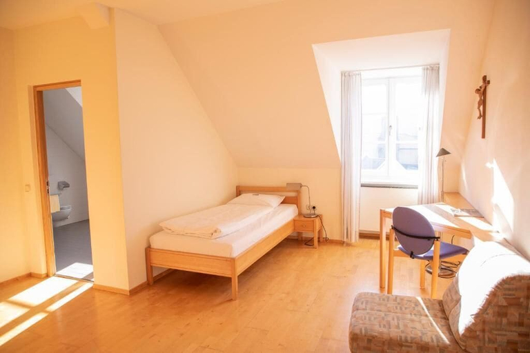 Others 4, Haus der Begegnung HEILIG GEIST, Altötting
