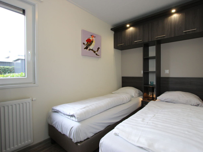 Room 3, Holiday Home in Susteren With Terrace, Echt-Susteren