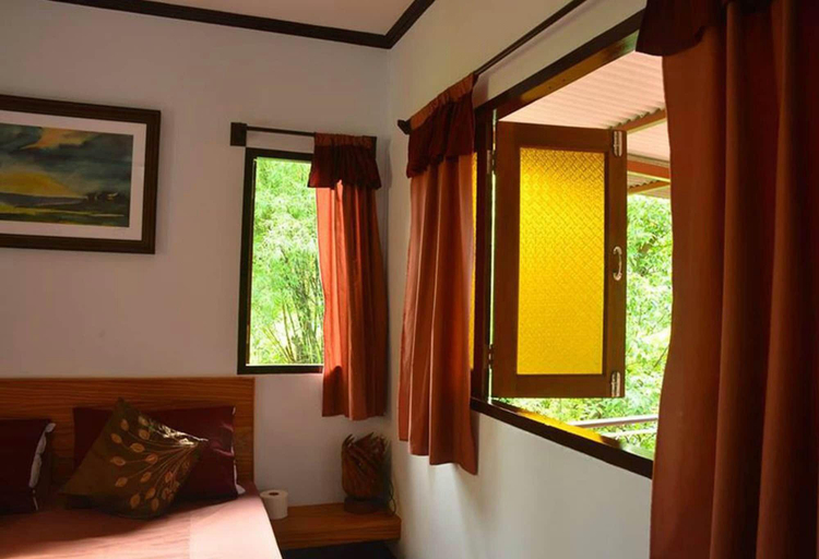 Bedroom 2, Hatthatara Resort, Muang Samut Songkhram