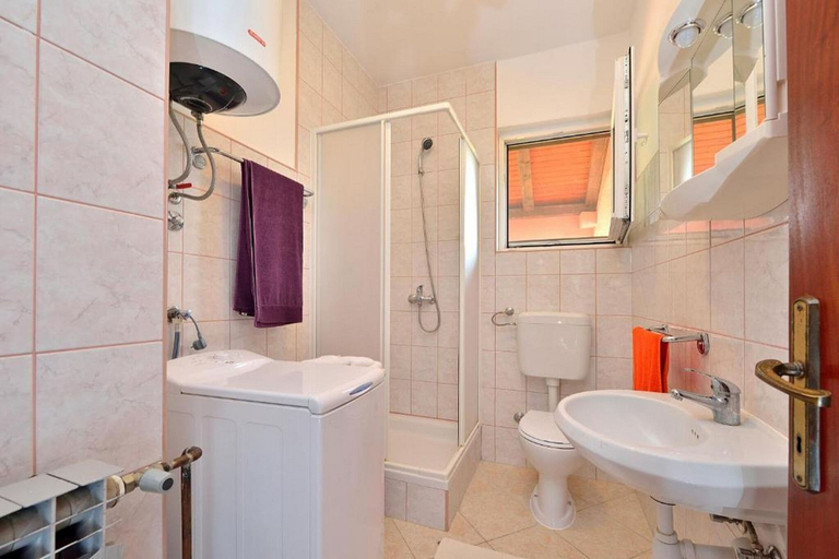 Bathroom 3, Apartments Lea Patrik Mara, Nin
