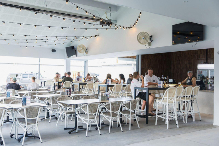 Food & Drinks 3, Bellbird Hotel, Cessnock