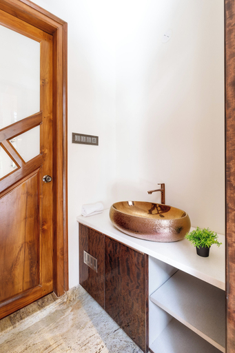 Bathroom 4, Tranquil Arcadia by Stayjade, Ramanagara