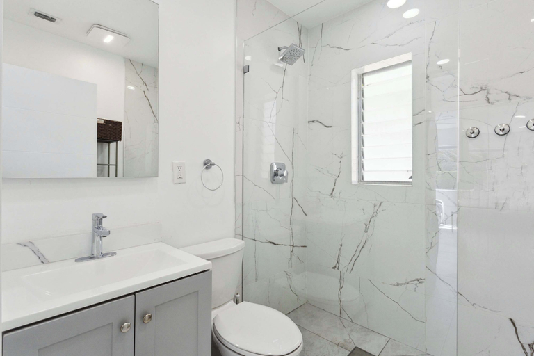 Bathroom, Marina Row 1 - Near Atlantic Ave, Palm Beach