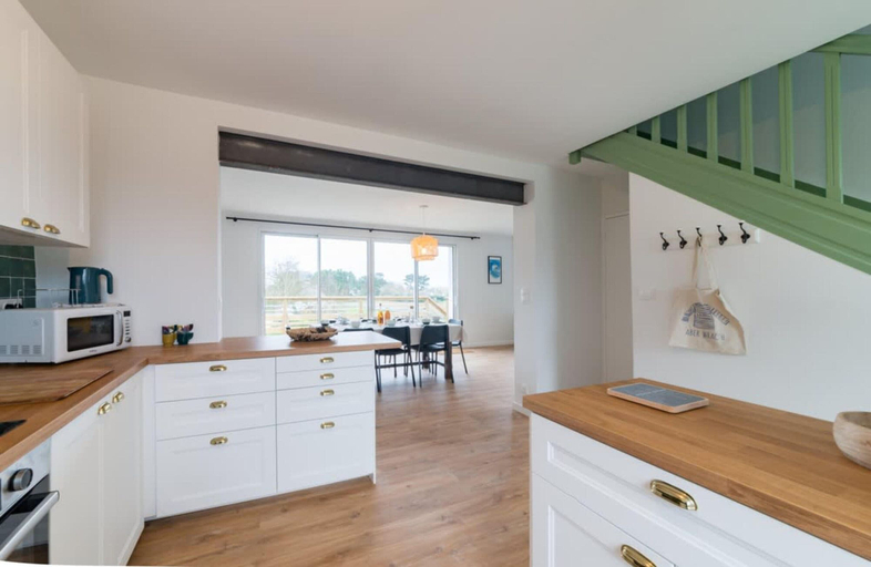 Private kitchen 5, Holiday Retreat in Landeda Near Sandy Beaches, Finistère