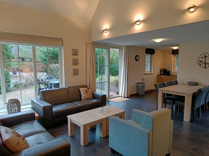 Living area 3, Villa in Beekbergen With Terrace, Apeldoorn