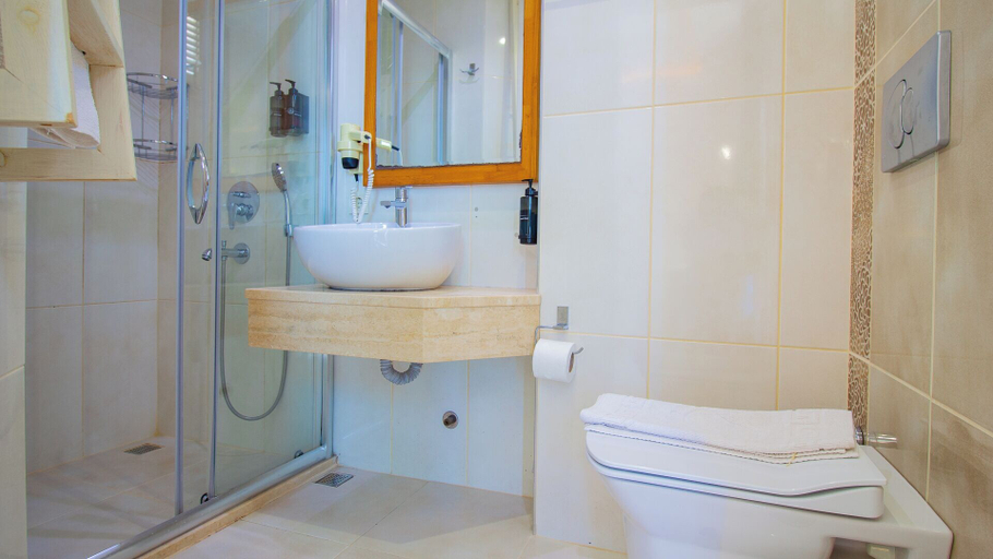 Bathroom 5, Kas Maki Hotel, Kaş