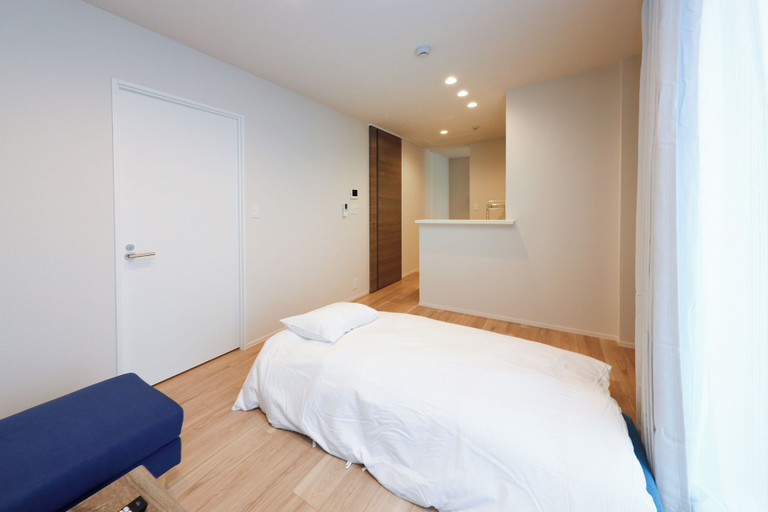 Room 3, La Terrasse Higashikomagata by Tranova 2