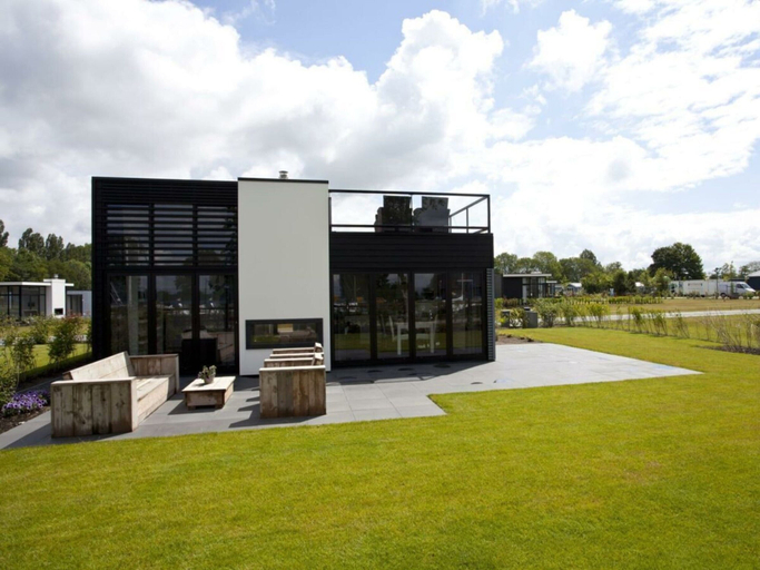 Terrace/patio 2, Holiday Home in Nijkerk With Terrace