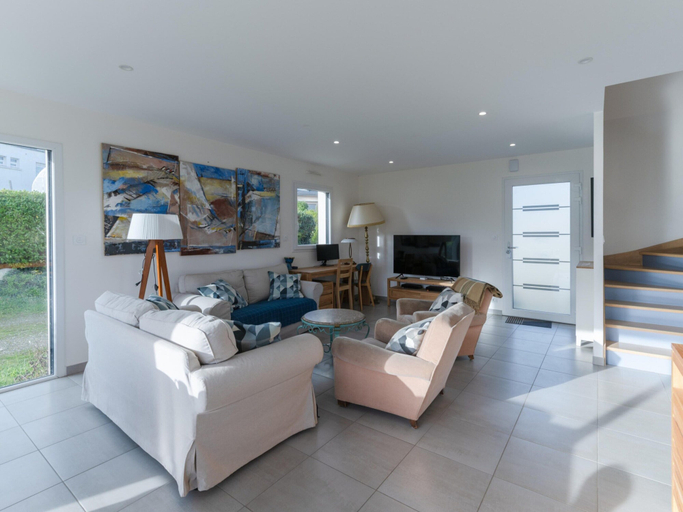 Living room 4, New House With Pool Near Beach, Finistère