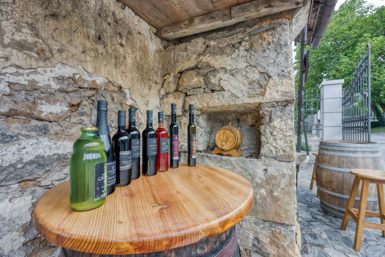 Food & Drinks, Apartma pri Cesarjevih, Sežana