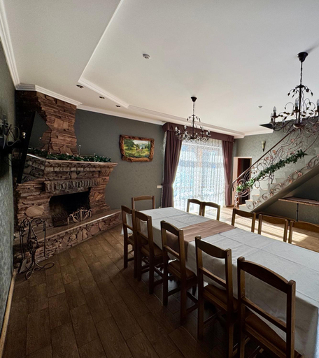 Food & Drinks, Complex MAYARIV, Makarivs'kyi