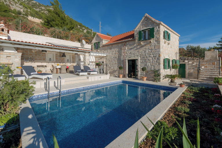 Outdoor pool 4, Villa Lipa Dora, Bol