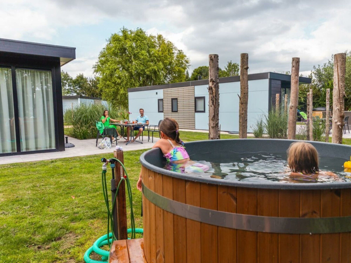 Primary image, Cube la Mer Wellness 4, Warmond