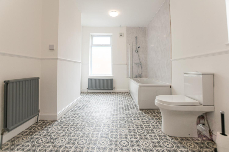 Bathroom, Gordan Villas, Wigan