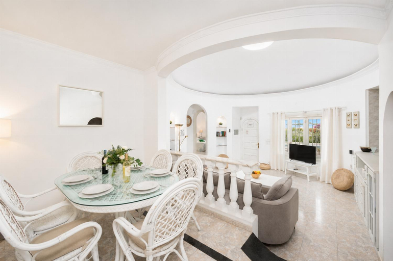 Others 5, Villa Alisa, Las Palmas