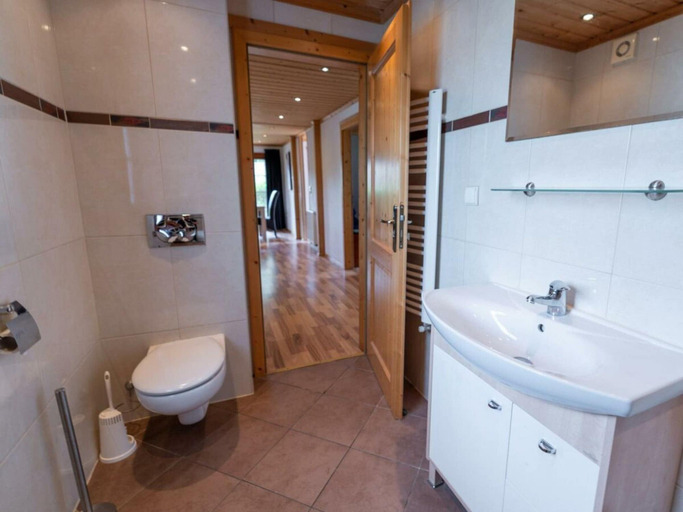 Bathroom 4, Boekhorst Royal 6, Heerlen