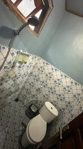 Bathroom 3, Cendana Guesthouse Labuan Bajo2, Manggarai Barat